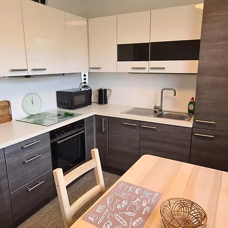 By Interhome 梅谢尼希